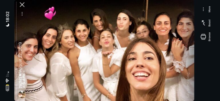 מסיבת רווקות עם מור חן
